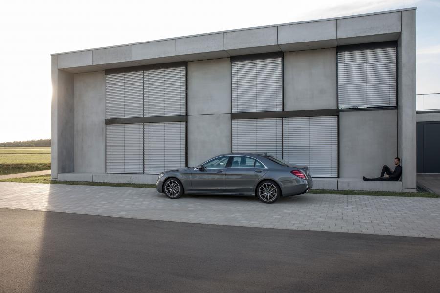 Mercedes-Benz S500 Lang AMG Line 2017 года  (WW) (фото 22 из 33)